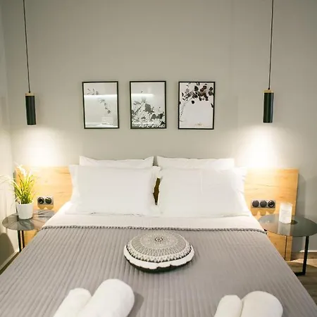 Sts Eight 6.2 Apartment *